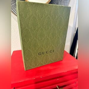 Gucci Olive Green Textured Box